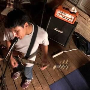 Meet your Posher, Devin